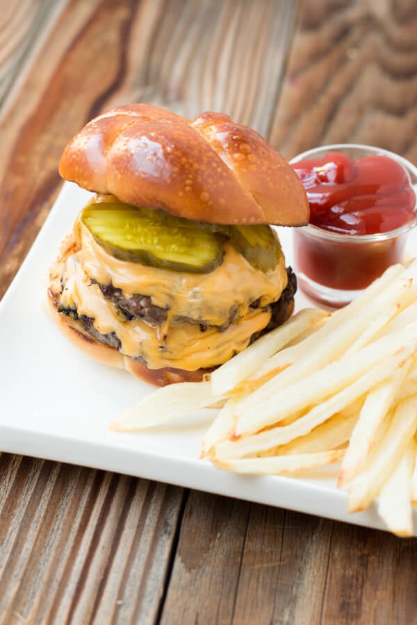 The Best Grilled Hamburger: Unlock the Ultimate Beef Blend Secret